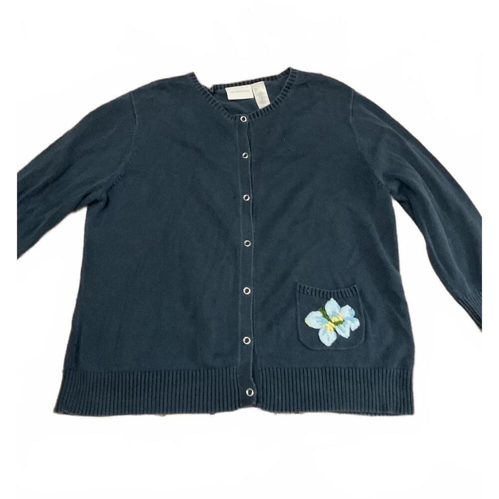 Liz Claiborne Vintage Knit Cardigan with Floral Embroidery Pocket